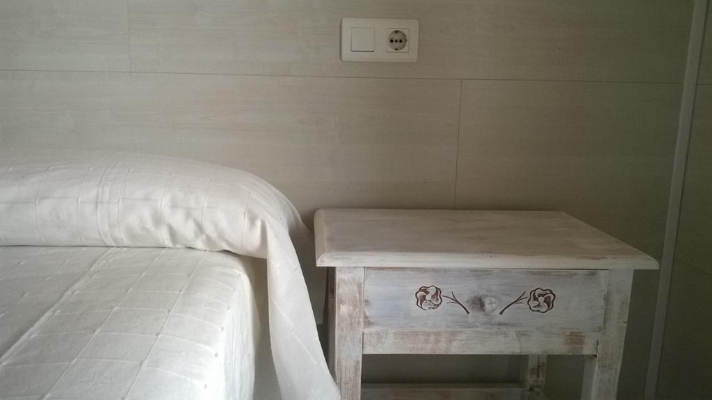 Hostal Paris Ciutadella Ciutadella  Exteriör bild